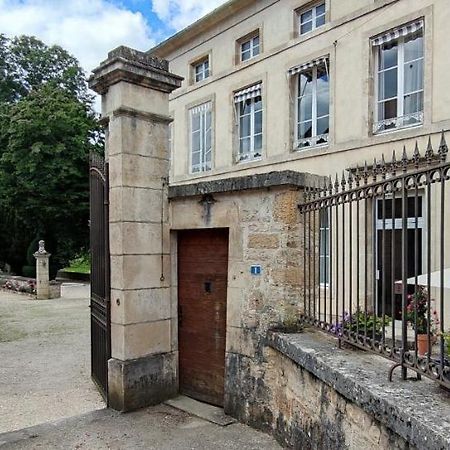 Manoir De L'Echauguette Bed & Breakfast Laignes ภายนอก รูปภาพ