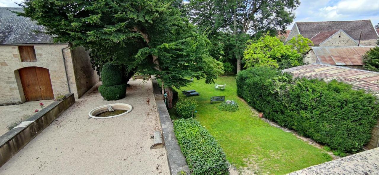 Manoir De L'Echauguette Bed & Breakfast Laignes ภายนอก รูปภาพ